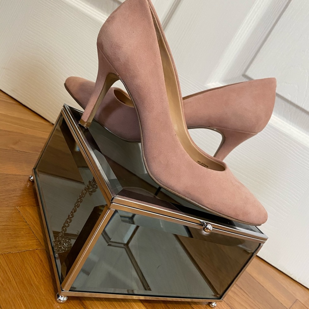 INC Mauve High Heels Size 5